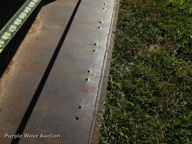 image for item FN9285 1983 John Deere 2750  tractor