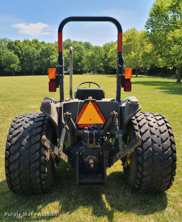 image for item GP9229 John Deere 5205  tractor