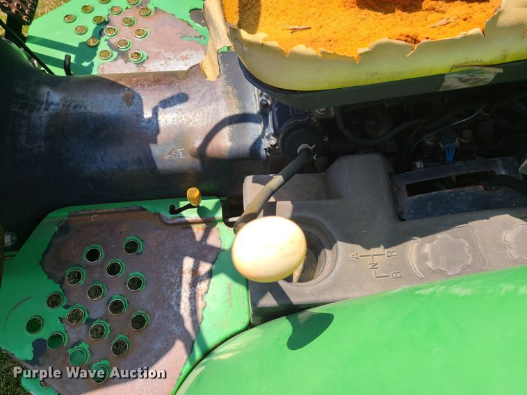 image for item GP9229 John Deere 5205  tractor