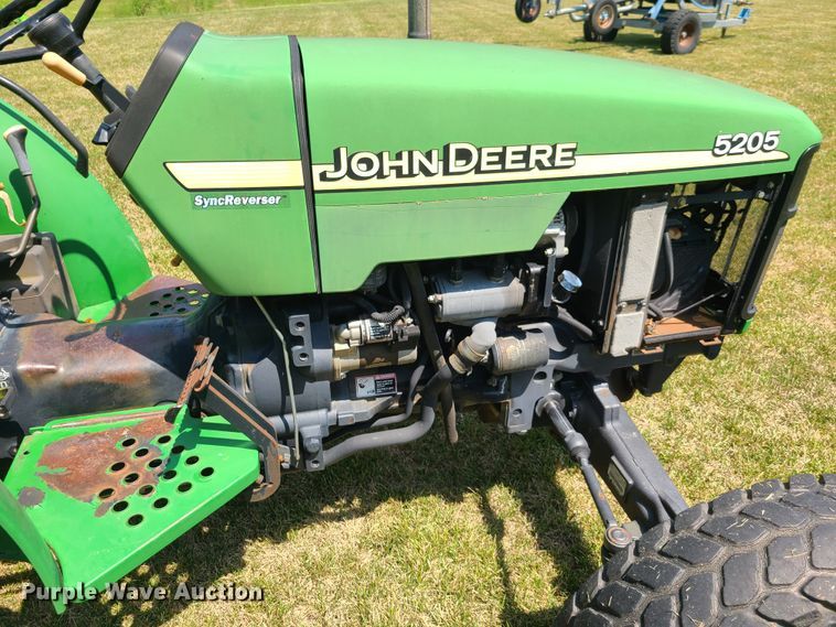 image for item GP9229 John Deere 5205  tractor