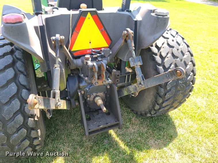 image for item GP9229 John Deere 5205  tractor