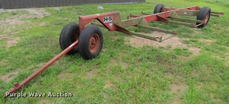 image for item GQ9045 H&S hay bale transporter