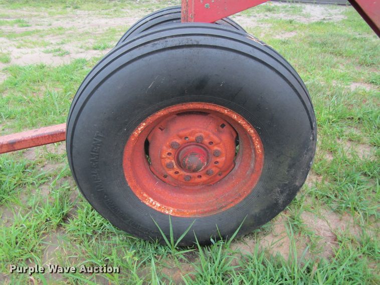 image for item GQ9045 H&S hay bale transporter