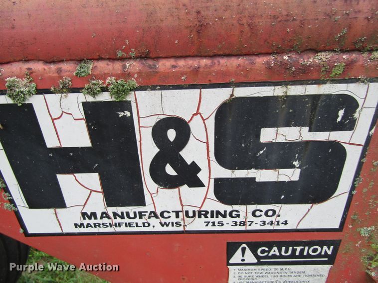 image for item GQ9045 H&S hay bale transporter