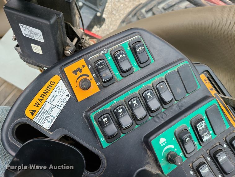 image for item GT9213 2008 Case IH Patriot 3320 sprayer