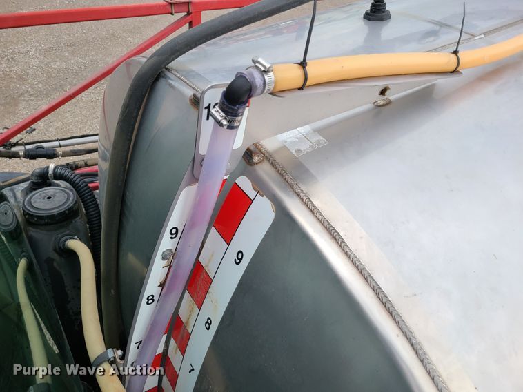 image for item GT9213 2008 Case IH Patriot 3320 sprayer