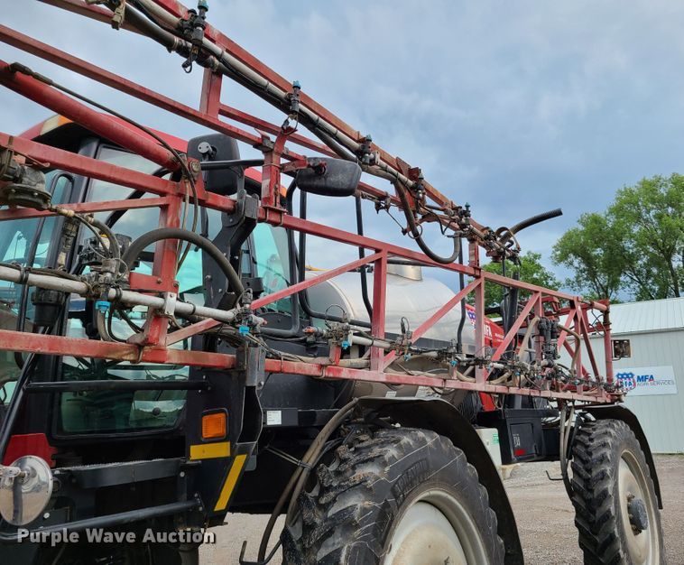 image for item GT9213 2008 Case IH Patriot 3320 sprayer