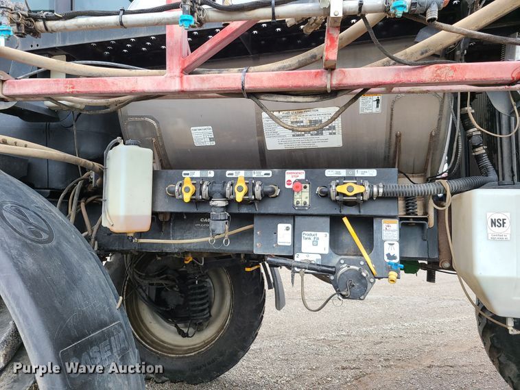 image for item GT9213 2008 Case IH Patriot 3320 sprayer