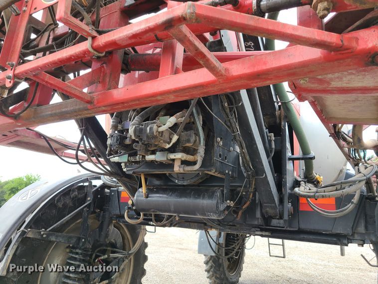 image for item GT9213 2008 Case IH Patriot 3320 sprayer