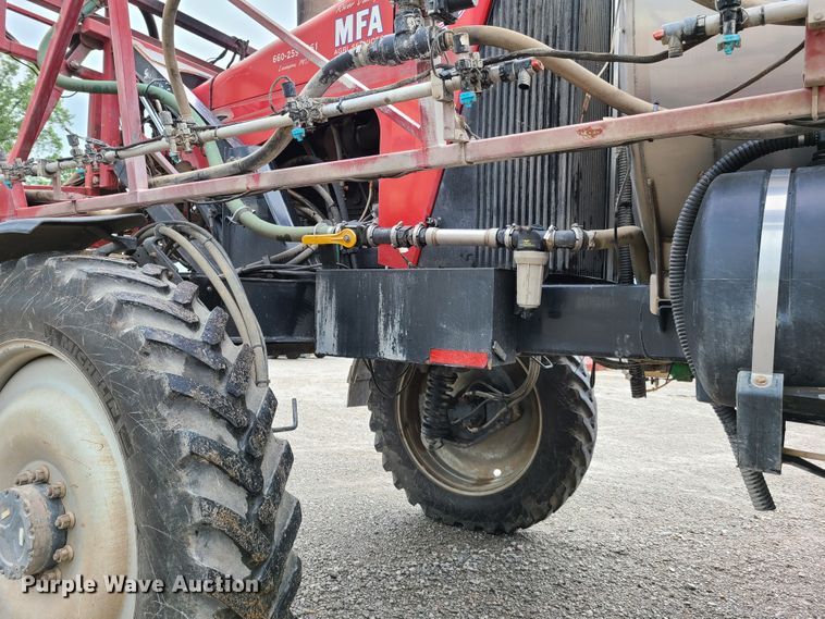 image for item GT9213 2008 Case IH Patriot 3320 sprayer