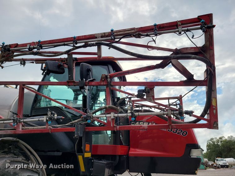 image for item GT9213 2008 Case IH Patriot 3320 sprayer