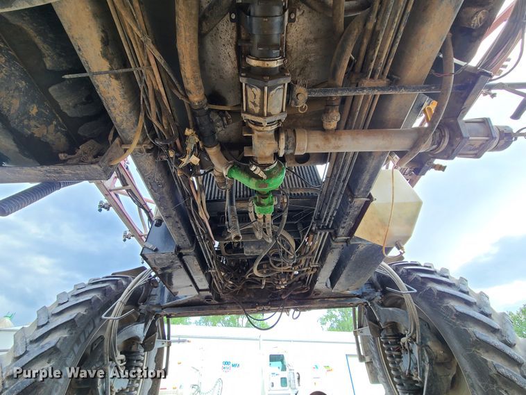 image for item GT9213 2008 Case IH Patriot 3320 sprayer