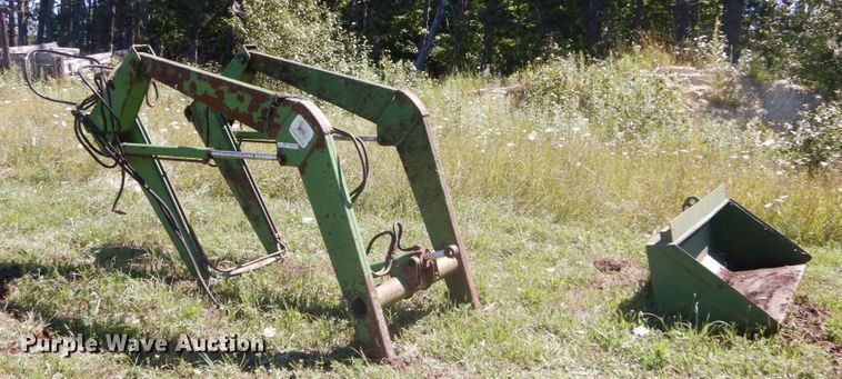 image for item GV9168 John Deere 48 loader