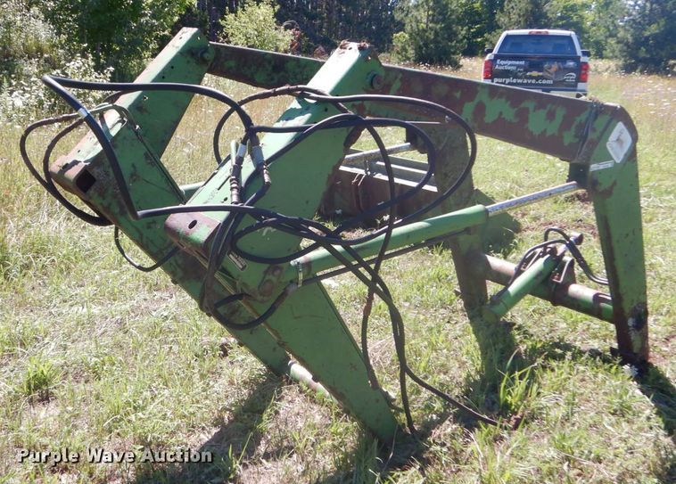 image for item GV9168 John Deere 48 loader