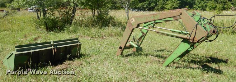 image for item GV9168 John Deere 48 loader