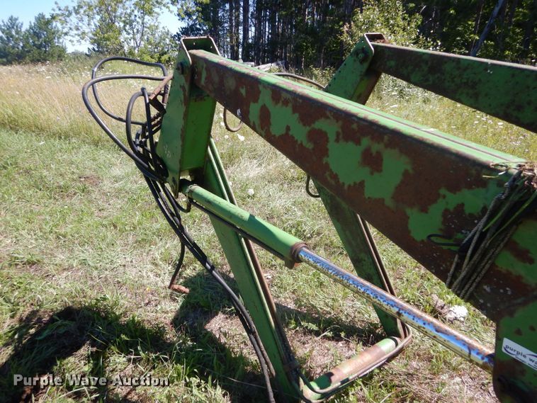 image for item GV9168 John Deere 48 loader