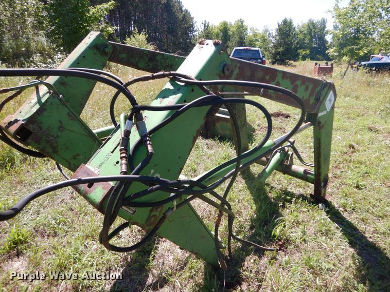 image for item GV9168 John Deere 48 loader