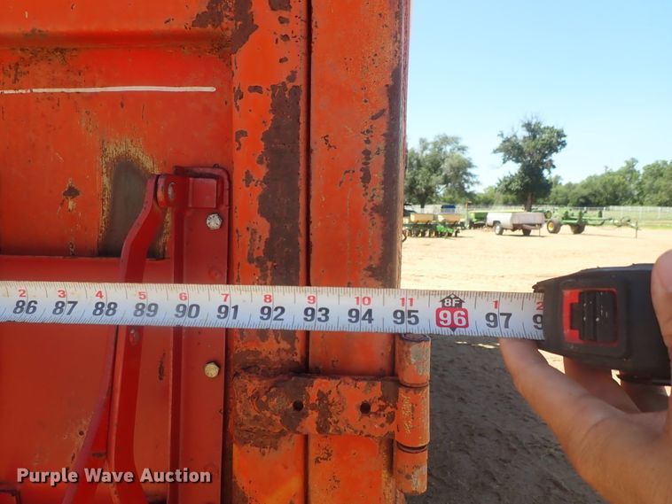 image for item GV9618 1976 Freightliner 6342T  grain truck