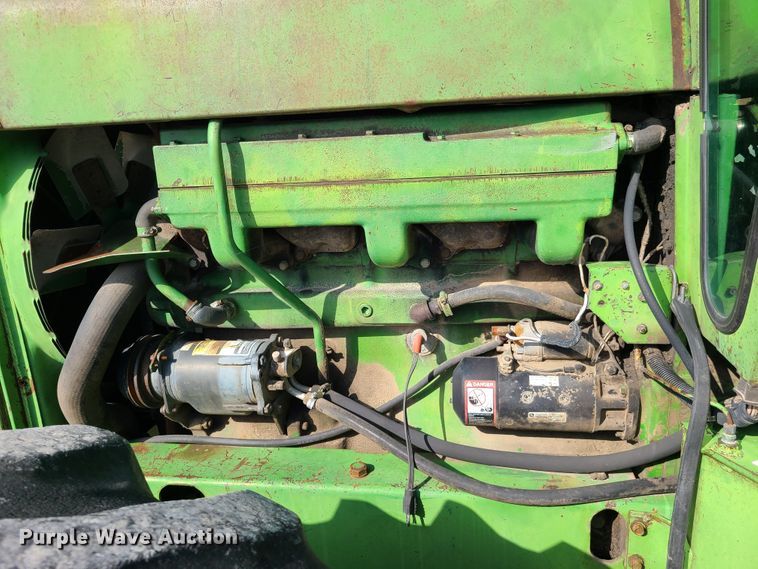 image for item GX9248 1971 John Deere 7020  4WD tractor