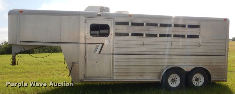 image for item HB9261 1996 Hart Alumina horse trailer