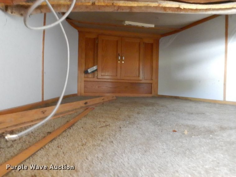 image for item HB9261 1996 Hart Alumina horse trailer