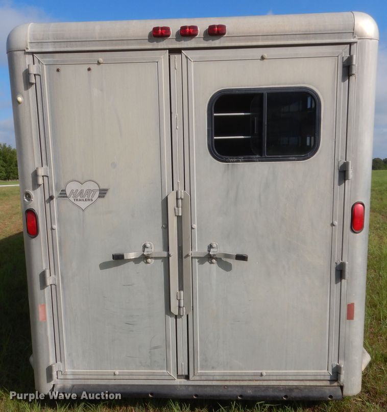 image for item HB9261 1996 Hart Alumina horse trailer