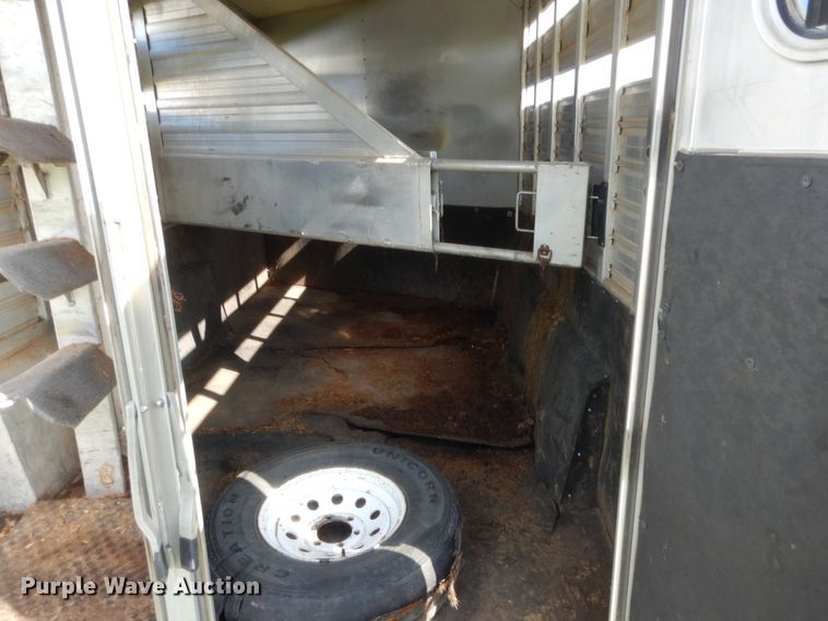 image for item HB9261 1996 Hart Alumina horse trailer