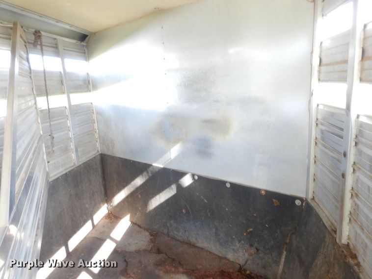 image for item HB9261 1996 Hart Alumina horse trailer