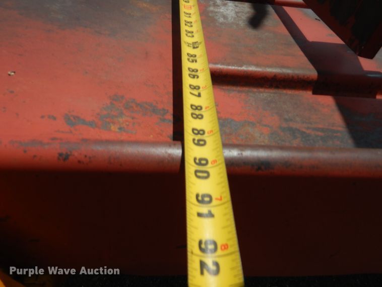 image for item HB9265 1975 New Holland Stack Cruiser 1046 hay bale wagon