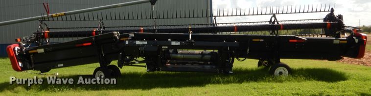 image for item HB9267 2011 Case IH 2142 draper head