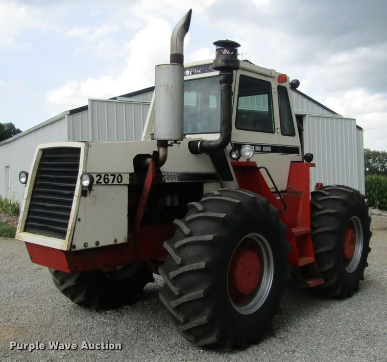 image for item HM9715 1976 Case 2670  4WD tractor