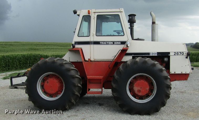 image for item HM9715 1976 Case 2670  4WD tractor