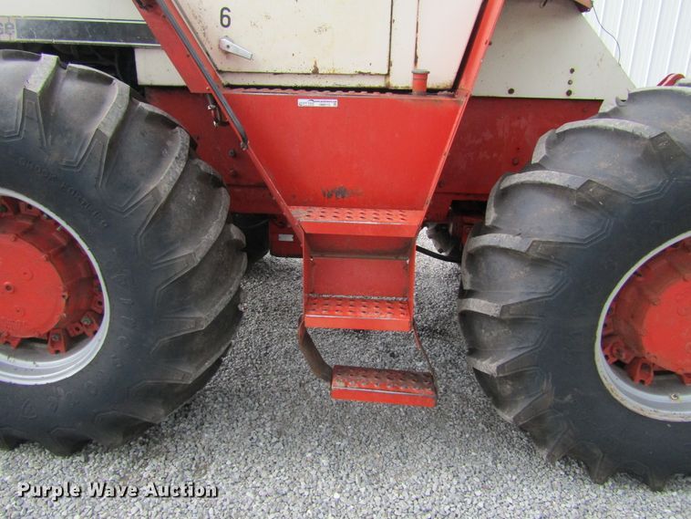 image for item HM9715 1976 Case 2670  4WD tractor