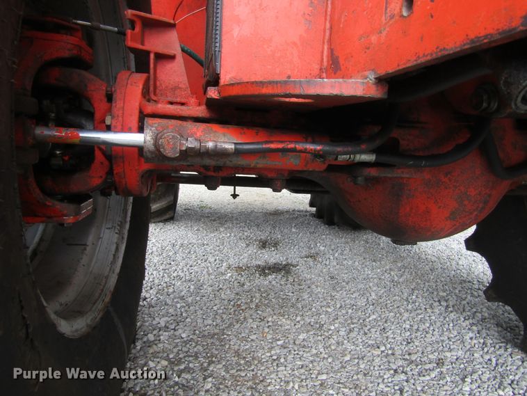 image for item HM9715 1976 Case 2670  4WD tractor