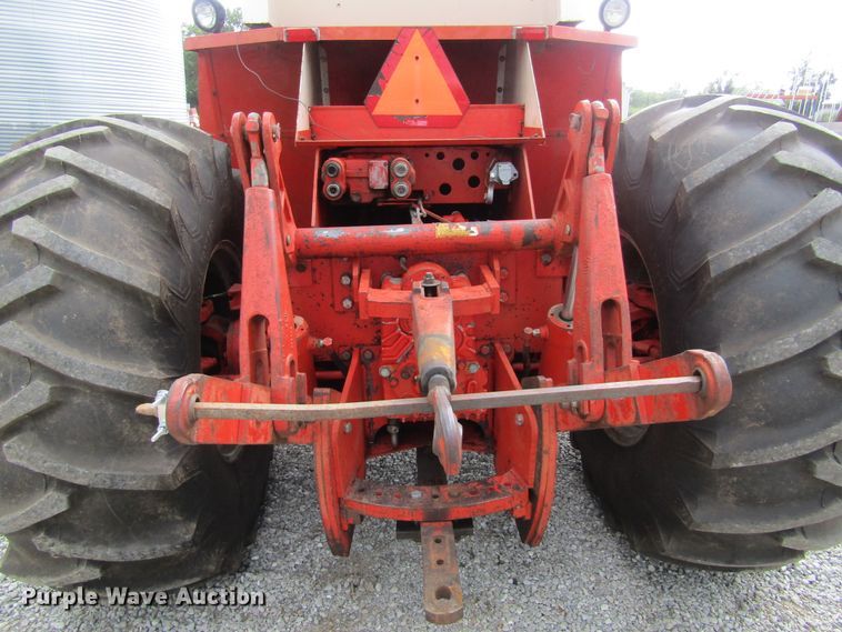 image for item HM9715 1976 Case 2670  4WD tractor