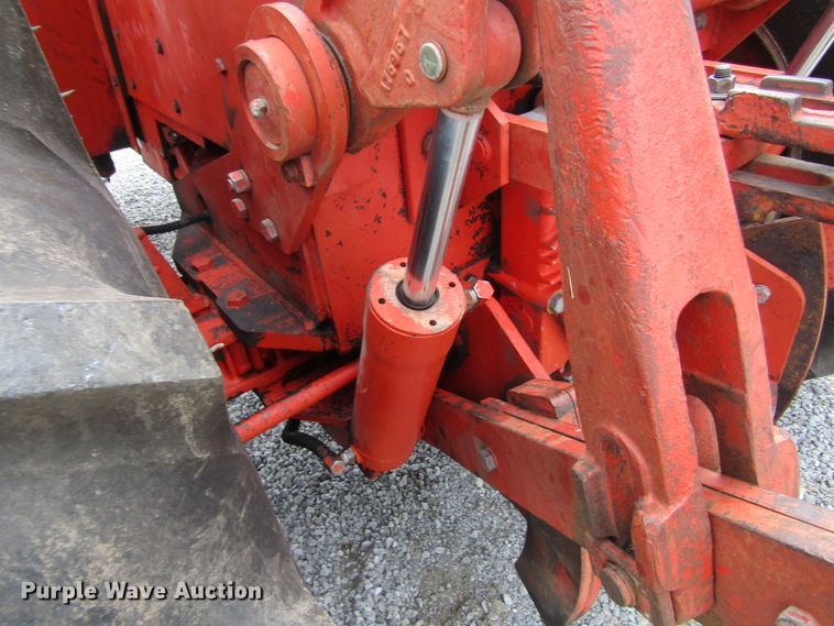 image for item HM9715 1976 Case 2670  4WD tractor