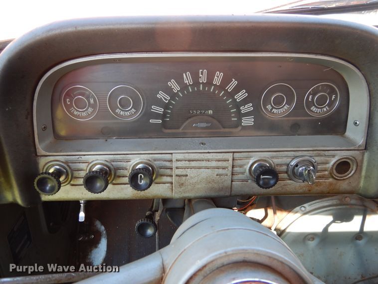 image for item HO9022 1961 Chevrolet  grain truck