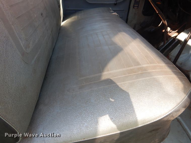 image for item HO9022 1961 Chevrolet  grain truck