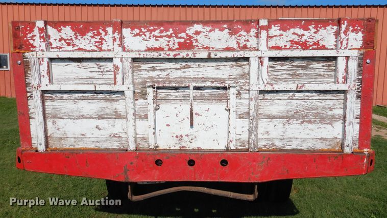 image for item HO9022 1961 Chevrolet  grain truck
