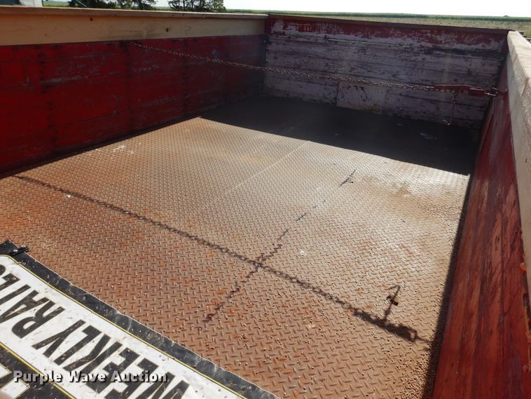 image for item HO9022 1961 Chevrolet  grain truck