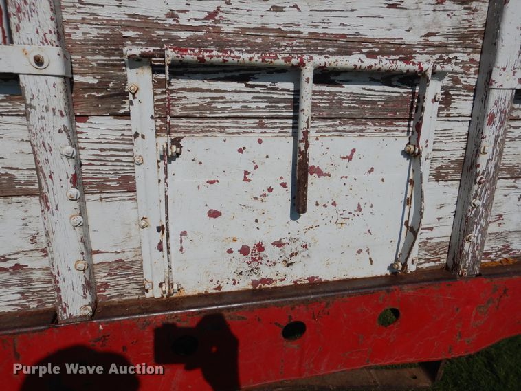 image for item HO9022 1961 Chevrolet  grain truck