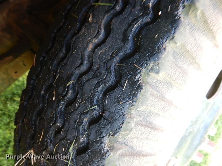 image for item HO9022 1961 Chevrolet  grain truck