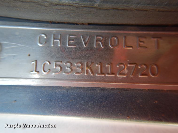 image for item HO9022 1961 Chevrolet  grain truck