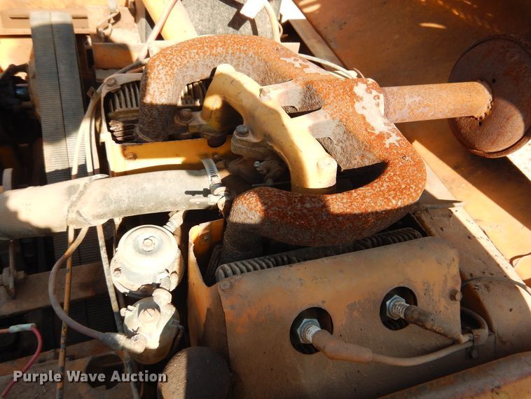 image for item HO9025 Case Davis 30+4  trencher