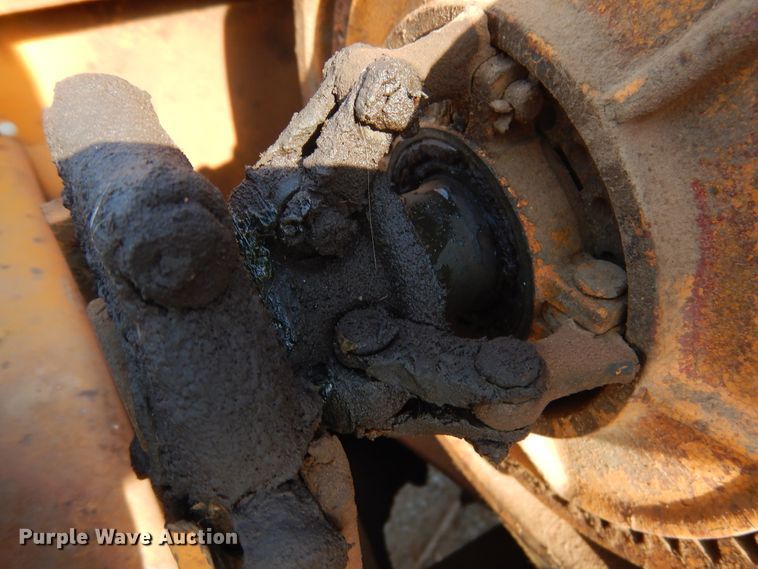 image for item HO9025 Case Davis 30+4  trencher