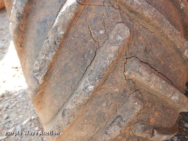 image for item HO9025 Case Davis 30+4  trencher