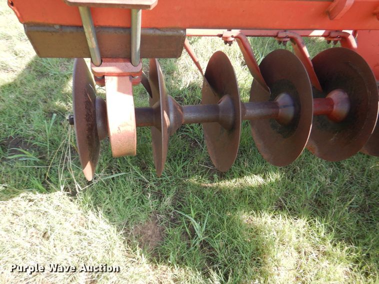image for item HO9028 Krause Landbuilder 4887 landbuilder tandem disk plow