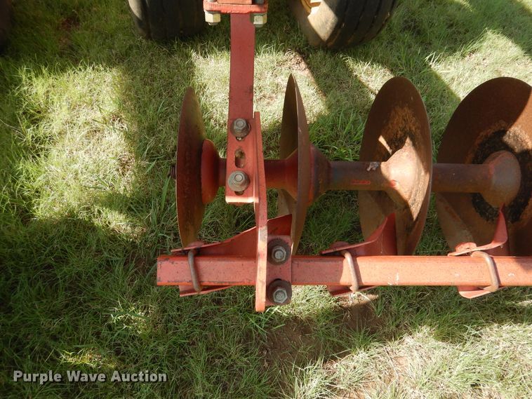 image for item HO9028 Krause Landbuilder 4887 landbuilder tandem disk plow