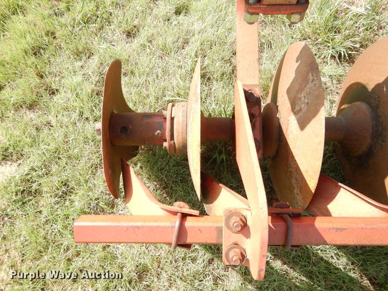 image for item HO9028 Krause Landbuilder 4887 landbuilder tandem disk plow