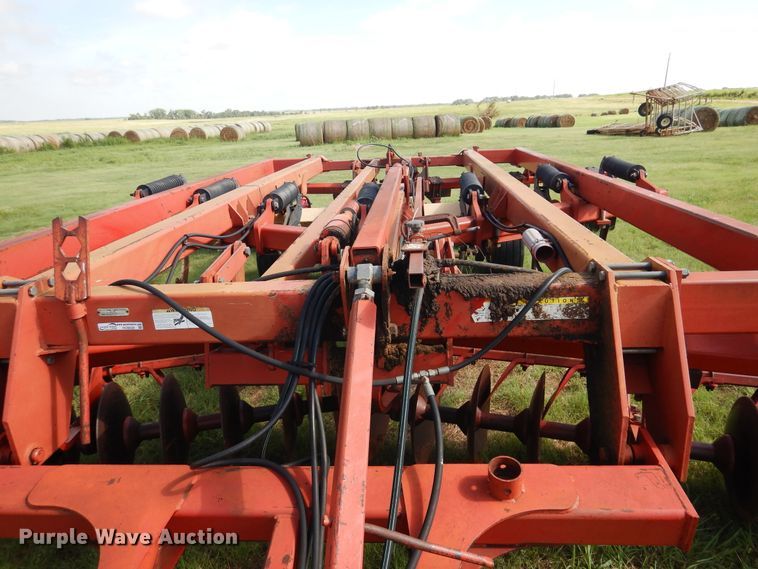 image for item HO9028 Krause Landbuilder 4887 landbuilder tandem disk plow